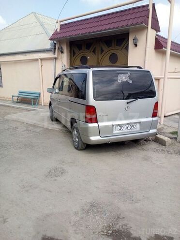 Mercedes V 230 2000, 300,000 km - 2.2 l - Bakı