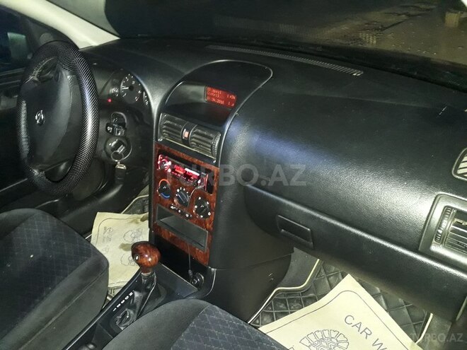 Opel Astra 1998, 230,000 km - 1.6 л - Bakı