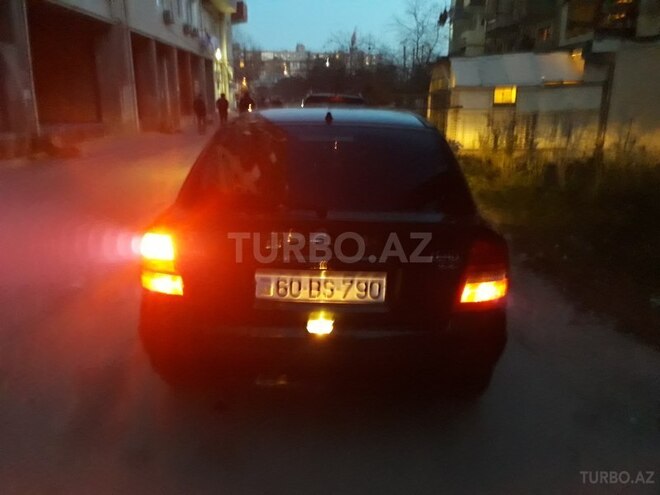 Opel Astra 1998, 230,000 km - 1.6 л - Bakı