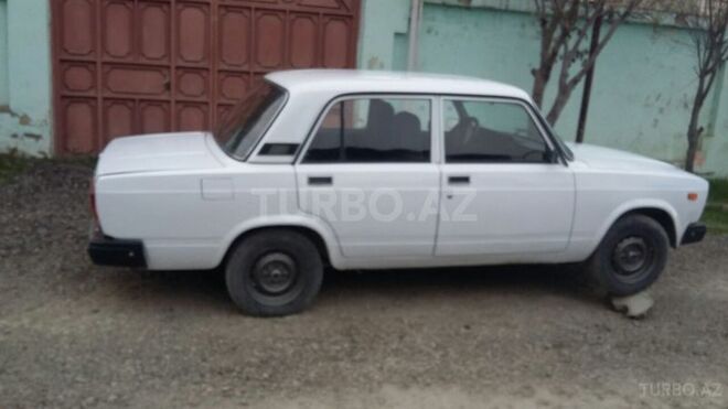 LADA (VAZ) 2107 2003, 78,000 km - 1.7 l - Qusar