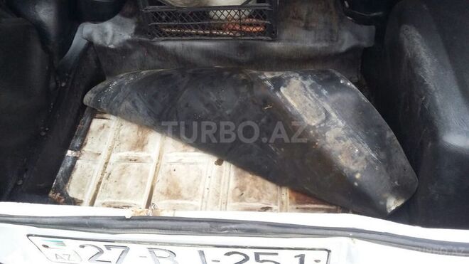 LADA (VAZ) 2107 2003, 78,000 km - 1.7 l - Qusar