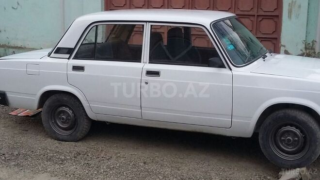 LADA (VAZ) 2107 2003, 78,000 km - 1.7 l - Qusar