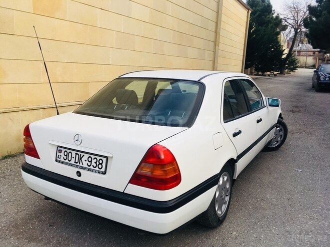 Mercedes C 180 1995, 134,000 km - 1.8 l - Bakı