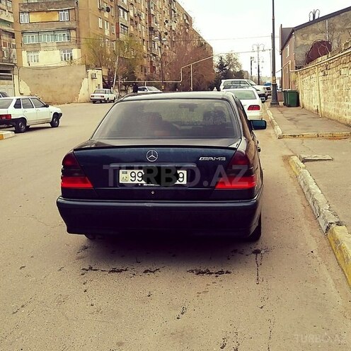 Mercedes C 220 1998, 269,000 km - 2.2 l - Bakı