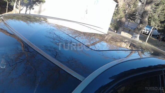 Mercedes E 270 2001, 323,253 km - 2.7 l - Bakı