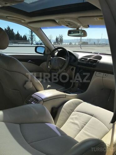 Mercedes E 200 2004, 253,000 km - 1.8 л - Bakı