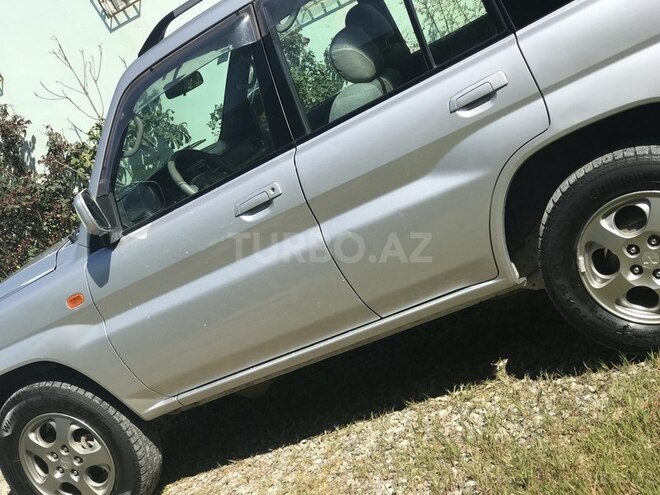 Mitsubishi Pajero io 2000, 179,000 km - 2.0 l - Bakı