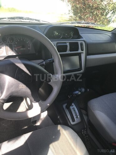 Mitsubishi Pajero io 2000, 179,000 km - 2.0 l - Bakı