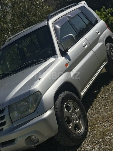 Mitsubishi Pajero io 2000, 179,000 km - 2.0 l - Bakı