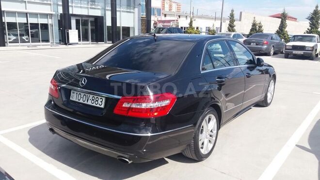 Mercedes E 350 2009, 171,000 km - 3.5 l - Bakı
