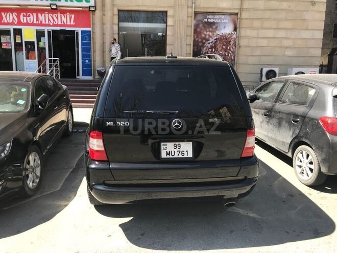 Mercedes ML 320 2002, 180,000 km - 3.2 l - Bakı