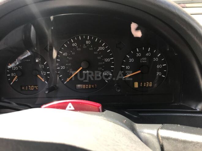 Mercedes ML 320 2002, 180,000 km - 3.2 l - Bakı