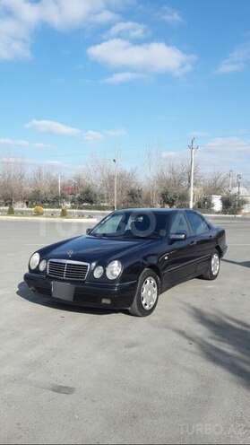 Mercedes E 220 1999, 496,325 km - 2.2 л - Bakı