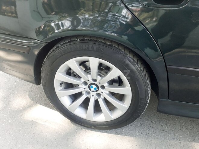 BMW 528 1998, 368,000 km - 2.8 l - Sumqayıt