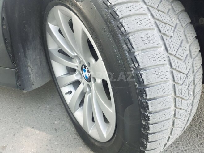 BMW 528 1998, 368,000 km - 2.8 l - Sumqayıt