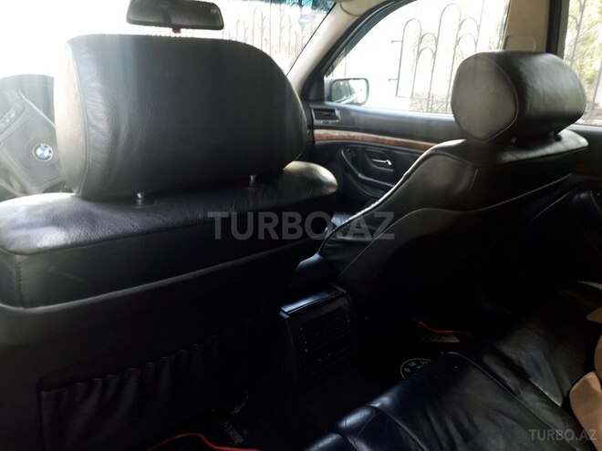 BMW 528 1998, 368,000 km - 2.8 l - Sumqayıt