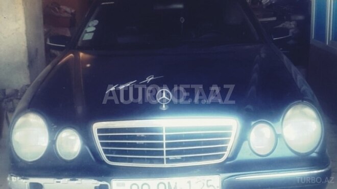 Mercedes E 240 2000, 395,000 km - 2.4 л - Bakı