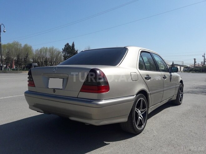 Mercedes C 230 1998, 242,000 km - 2.3 л - Sumqayıt