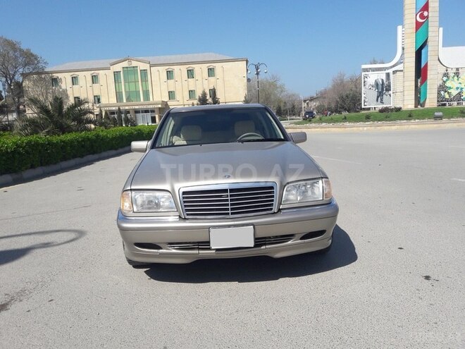 Mercedes C 230 1998, 242,000 km - 2.3 л - Sumqayıt