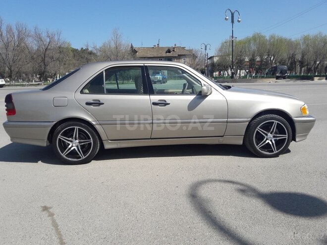 Mercedes C 230 1998, 242,000 km - 2.3 л - Sumqayıt