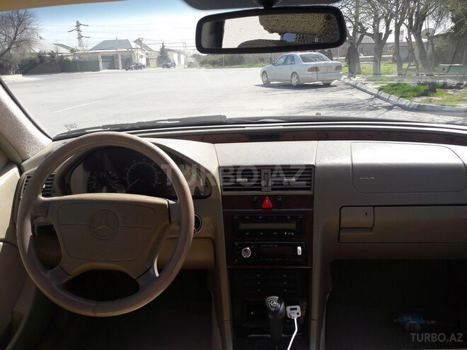Mercedes C 230 1998, 242,000 km - 2.3 л - Sumqayıt