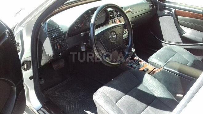 Mercedes C 240 1997, 274,200 km - 2.4 l - Bakı
