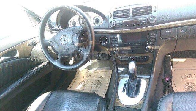 Mercedes E 320 2004, 410,000 km - 3.2 l - Bakı