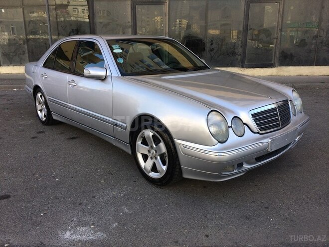 Mercedes E 270 2000, 309,500 km - 2.7 l - Bakı