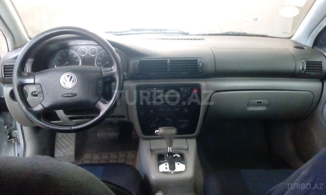 Volkswagen Passat 2001, 125,800 km - 1.8 l - Bakı