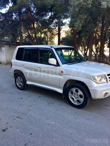 Mitsubishi Pajero io 2000, 196,000 km - 2.0 l - Bakı