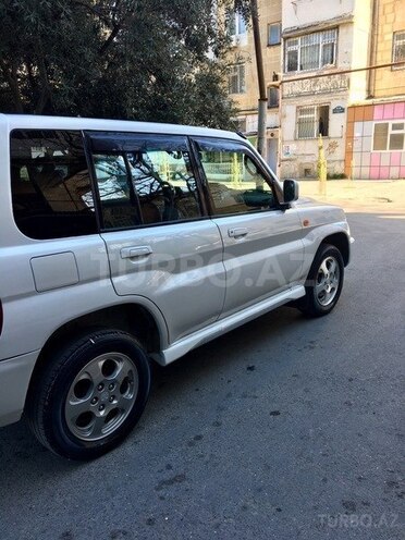 Mitsubishi Pajero io 2000, 196,000 km - 2.0 l - Bakı