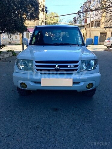 Mitsubishi Pajero io 2000, 196,000 km - 2.0 l - Bakı