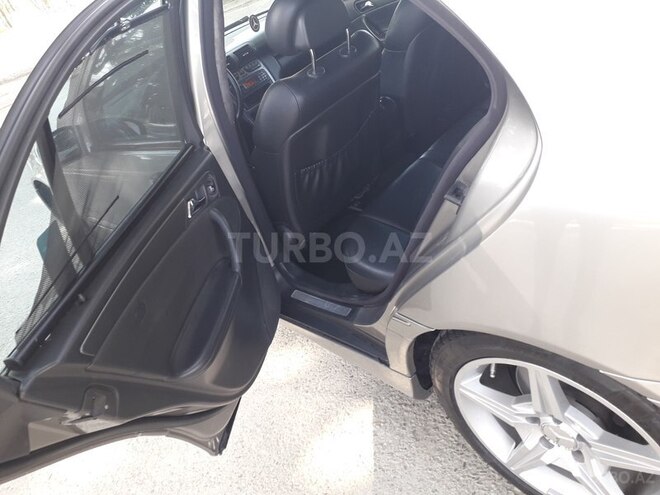 Mercedes C 180 2003, 184,000 km - 1.8 l - Sumqayıt