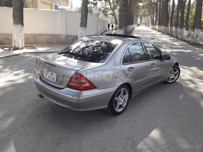 Mercedes C 180 2003, 184,000 km - 1.8 l - Sumqayıt