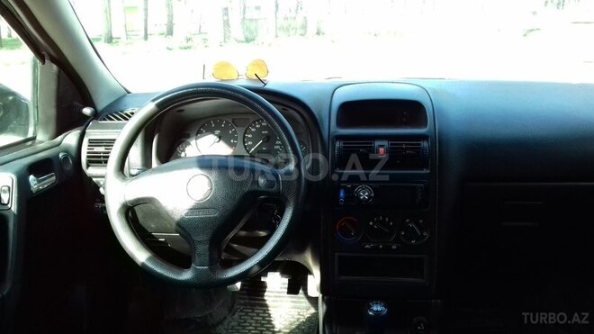 Opel Astra 2000, 250,000 km - 1.6 l - Sumqayıt
