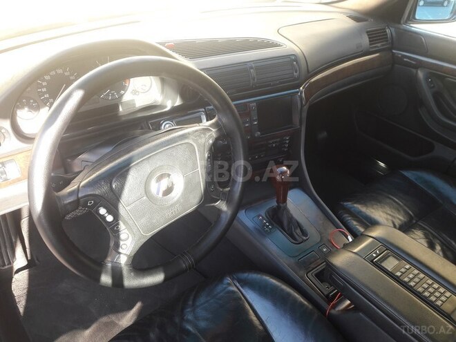 BMW 728 1999, 327,000 km - 2.8 l - Bakı