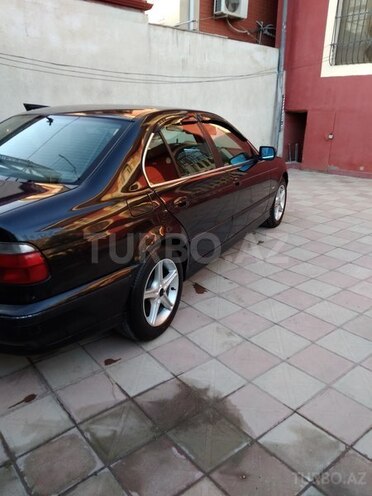BMW 528 1998, 295,000 km - 2.8 л - Bakı