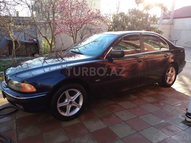 BMW 528 1998, 295,000 km - 2.8 л - Bakı