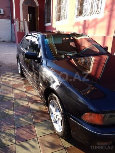BMW 528 1998, 295,000 km - 2.8 л - Bakı