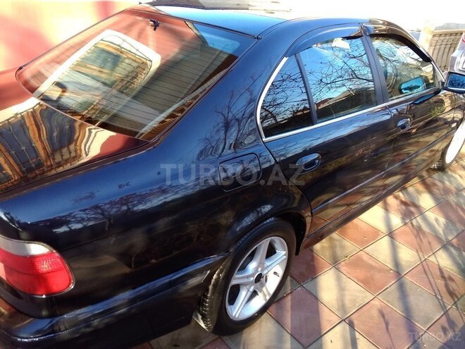 BMW 528 1998, 295,000 km - 2.8 л - Bakı