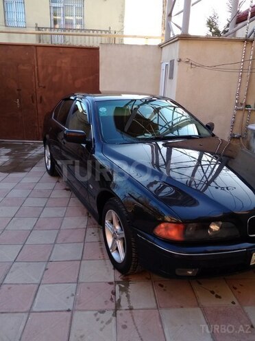 BMW 528 1998, 295,000 km - 2.8 л - Bakı