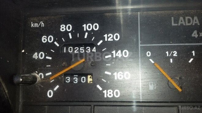 LADA (VAZ) Niva 1997, 130,000 km - 1.7 l - Sumqayıt