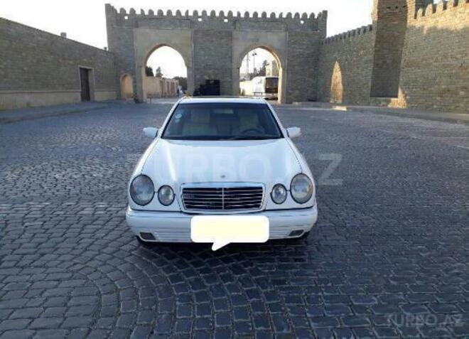 Mercedes E 240 1998, 252,634 km - 2.4 л - Bakı