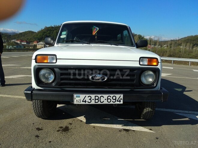 LADA (VAZ) Niva 2011, 88,000 km - 1.7 l - Lerik