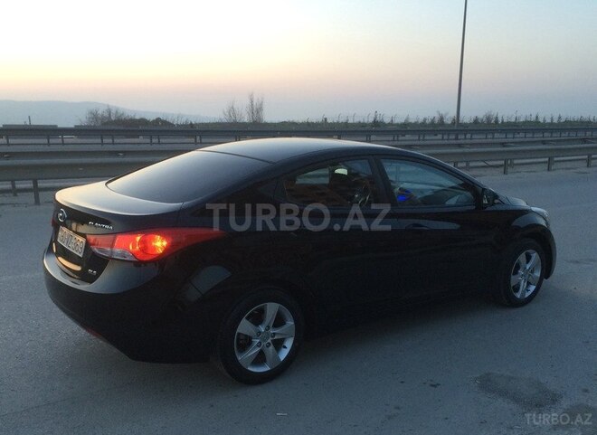 Hyundai Elantra 2013, 95,000 km - 1.8 l - Bakı