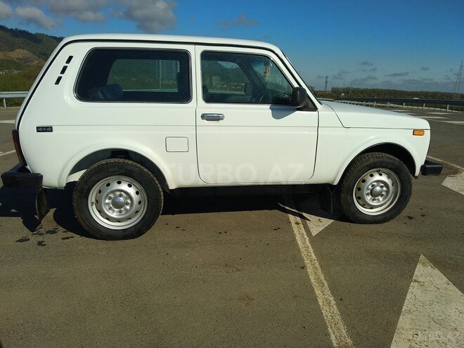 LADA (VAZ) Niva 2011, 88,000 km - 1.7 l - Lerik