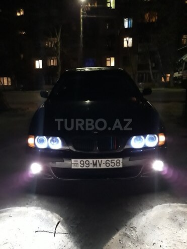 BMW 528 1999, 414,000 km - 2.8 l - Bakı