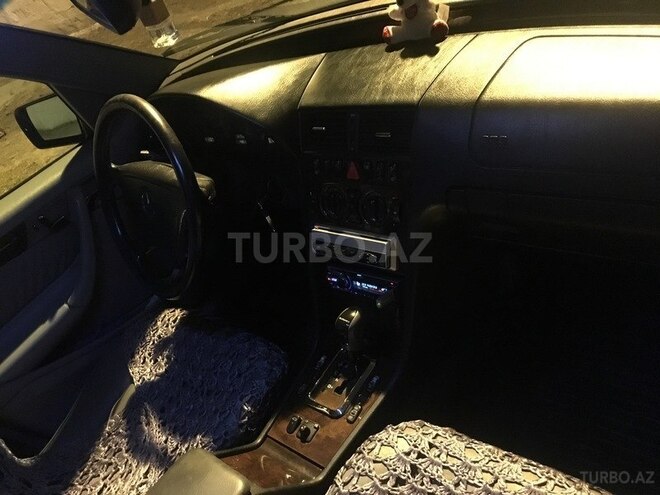 Mercedes C 240 2000, 148,514 km - 2.4 l - Sumqayıt