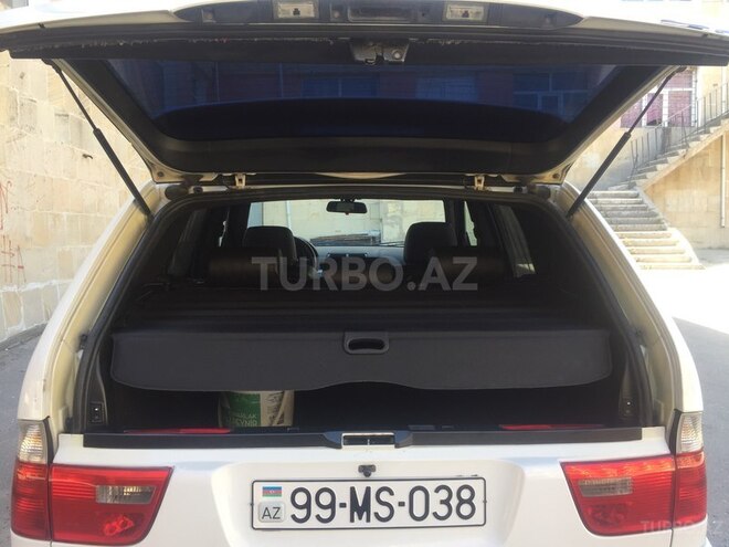 BMW X5 2003, 270,500 km - 4.4 л - Bakı