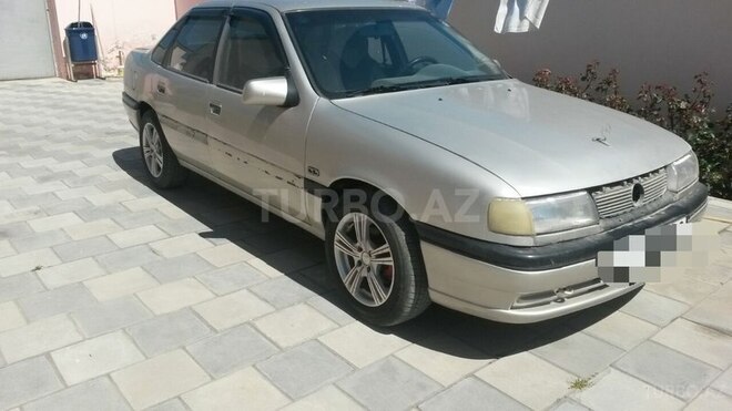 Opel Vectra 1992, 328,400 km - 2.0 l - Bakı